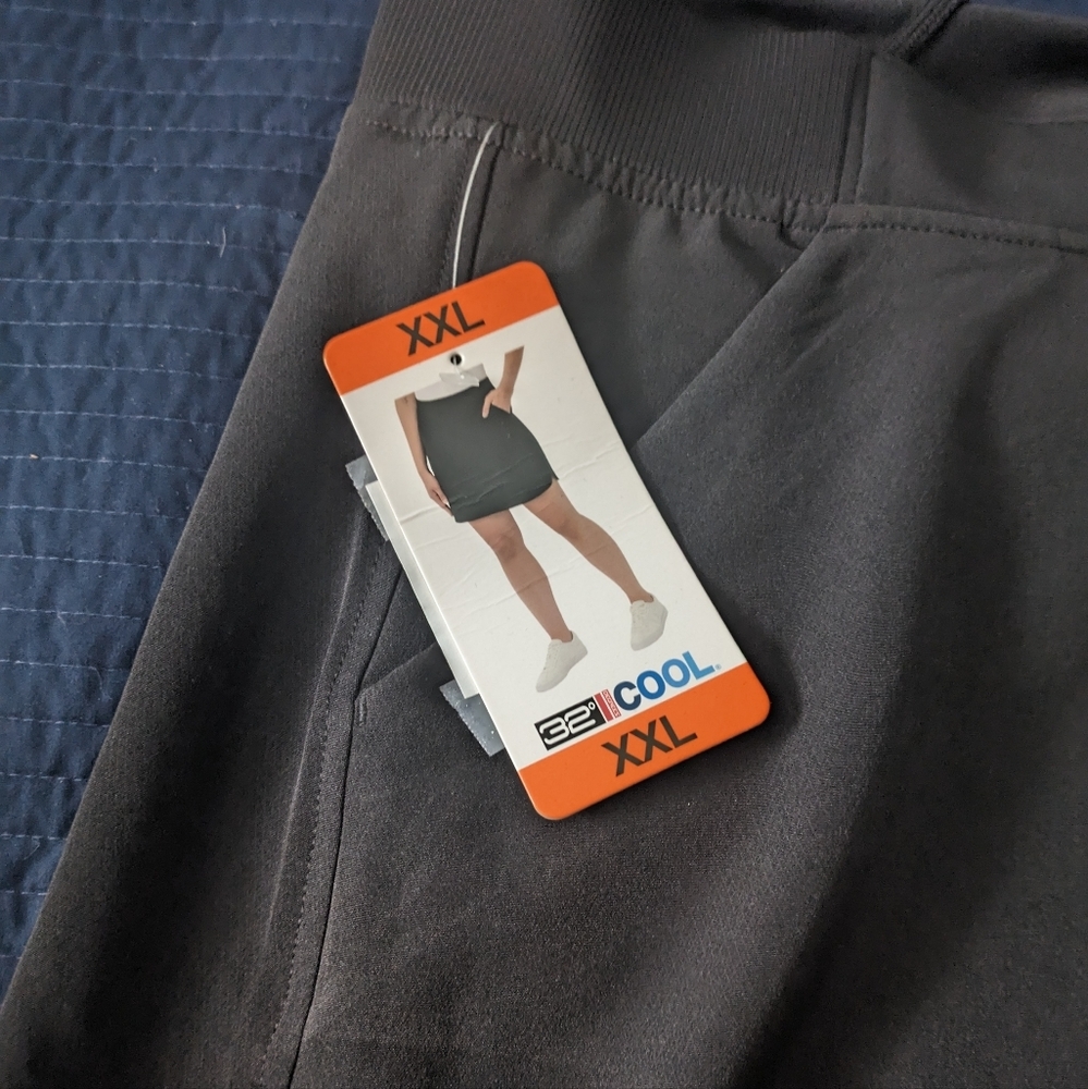 32 Degree Cool Women 2XL Polyester Black NWT Skirt - Picture 7 of 7